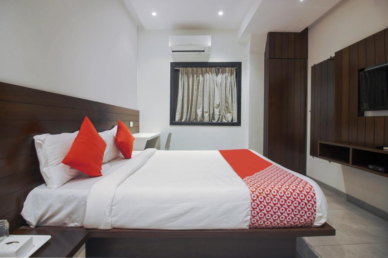 Hotel Flora Suites Mumbai Exterior foto
