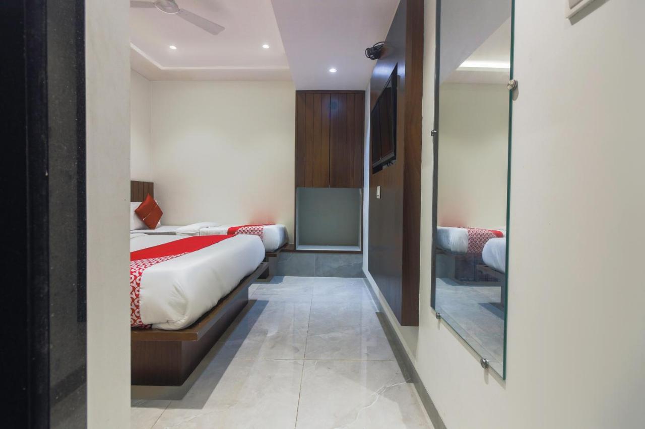 Hotel Flora Suites Mumbai Exterior foto