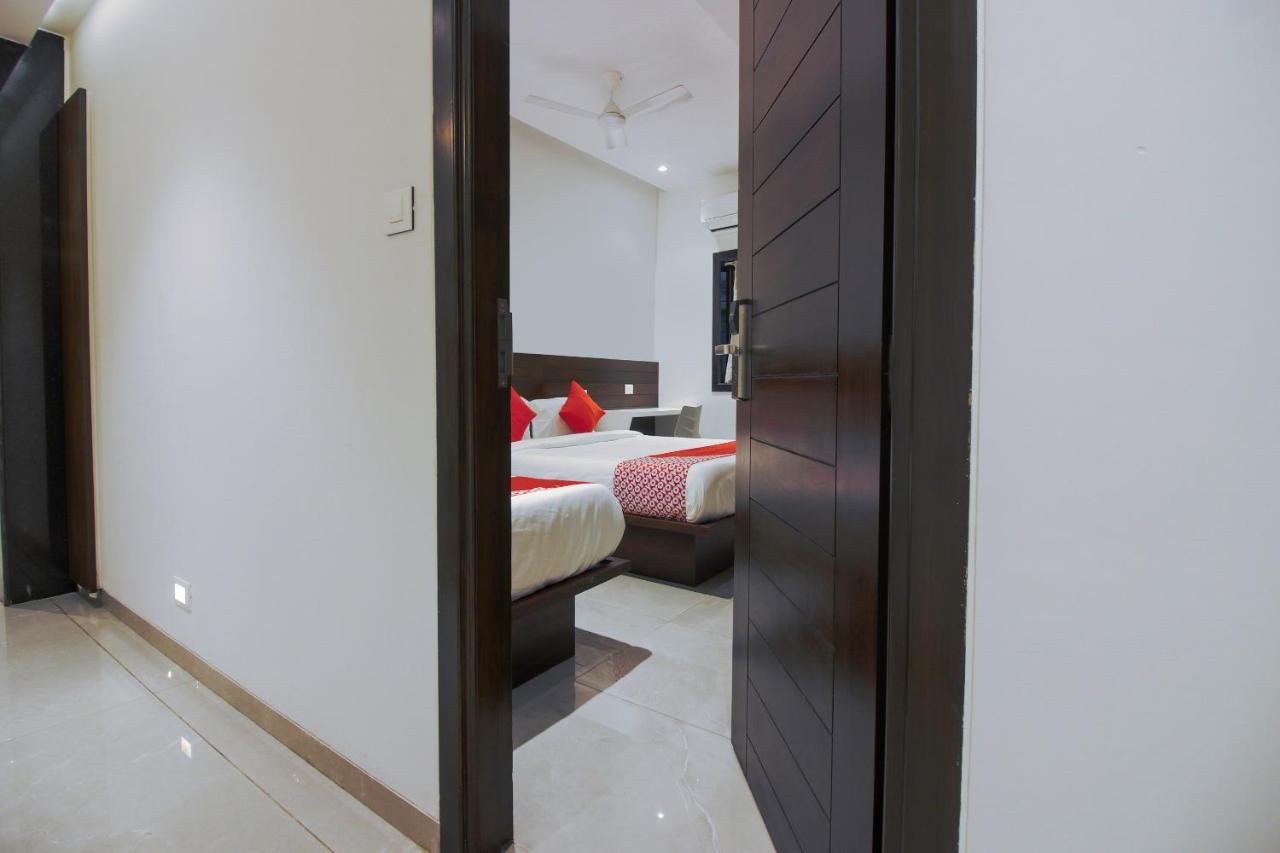 Hotel Flora Suites Mumbai Exterior foto